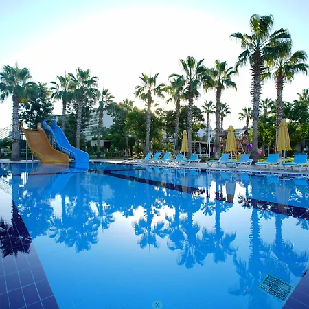 فندق Perre Delta 5*