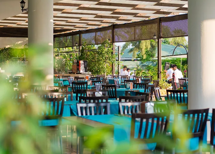 מלון Perre Delta 5*