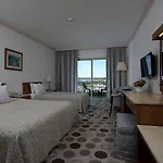 Perre Delta 5*